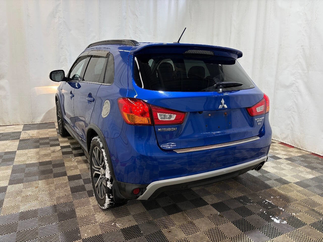 Used 2016 Mitsubishi Outlander Sport SEL AWD/4WD image 5