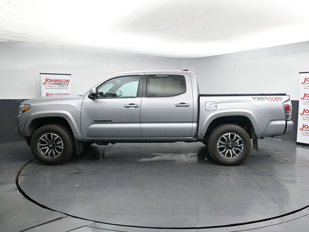 Used 2020 Toyota Tacoma TRD Sport w/ Technology Package image 5