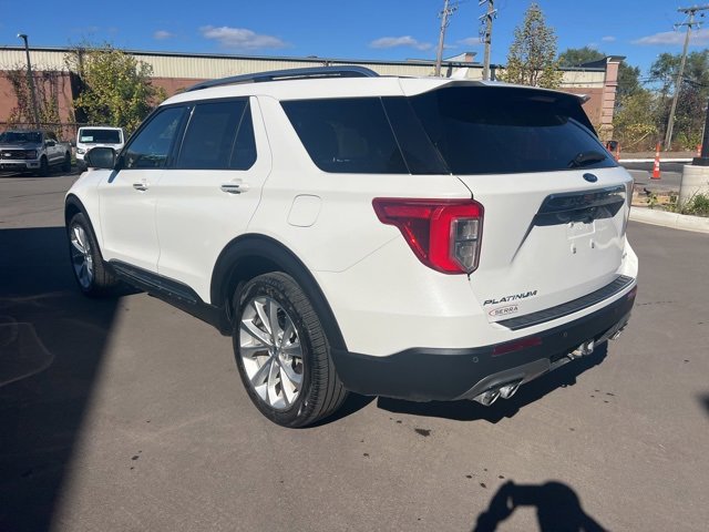Used 2023 Ford Explorer Platinum w/ Technology Package image 7
