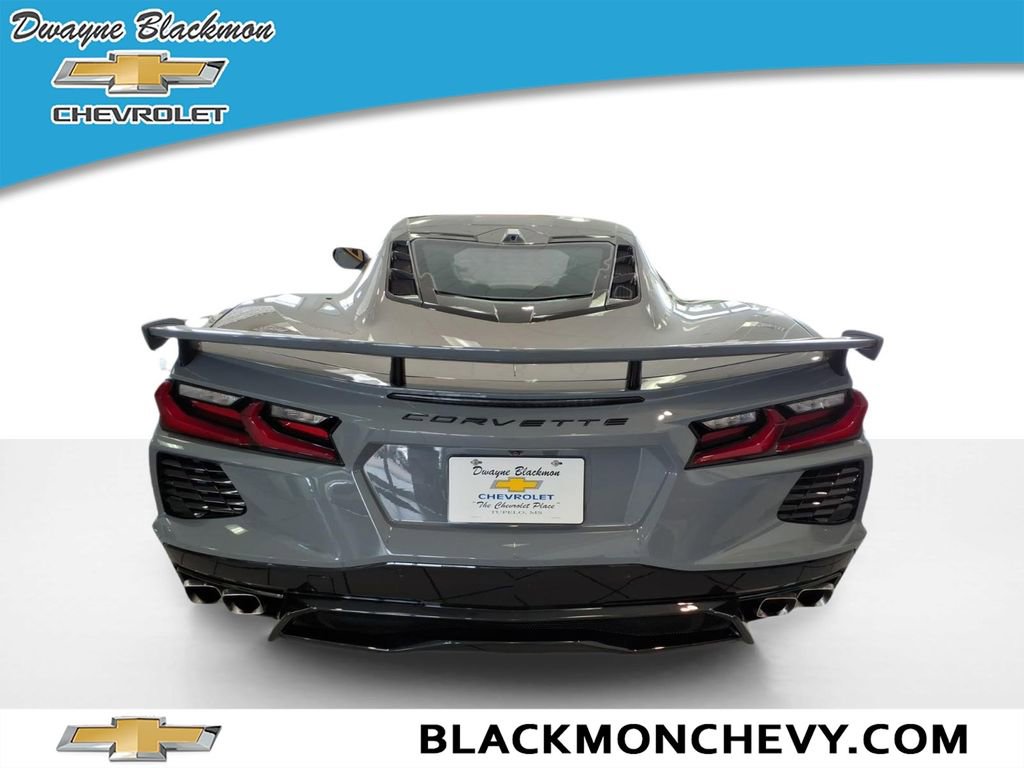 Used 2025 Chevrolet Corvette Stingray Premium Cpe w/ Z51 Performance Package RWD image 4