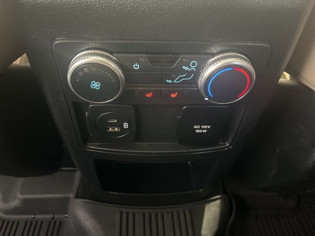 Used 2021 Ford Explorer Limited w/ Hybrid Equipment Group 310A image 16