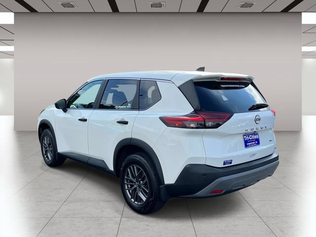 Used 2023 Nissan Rogue S AWD/4WD image 6