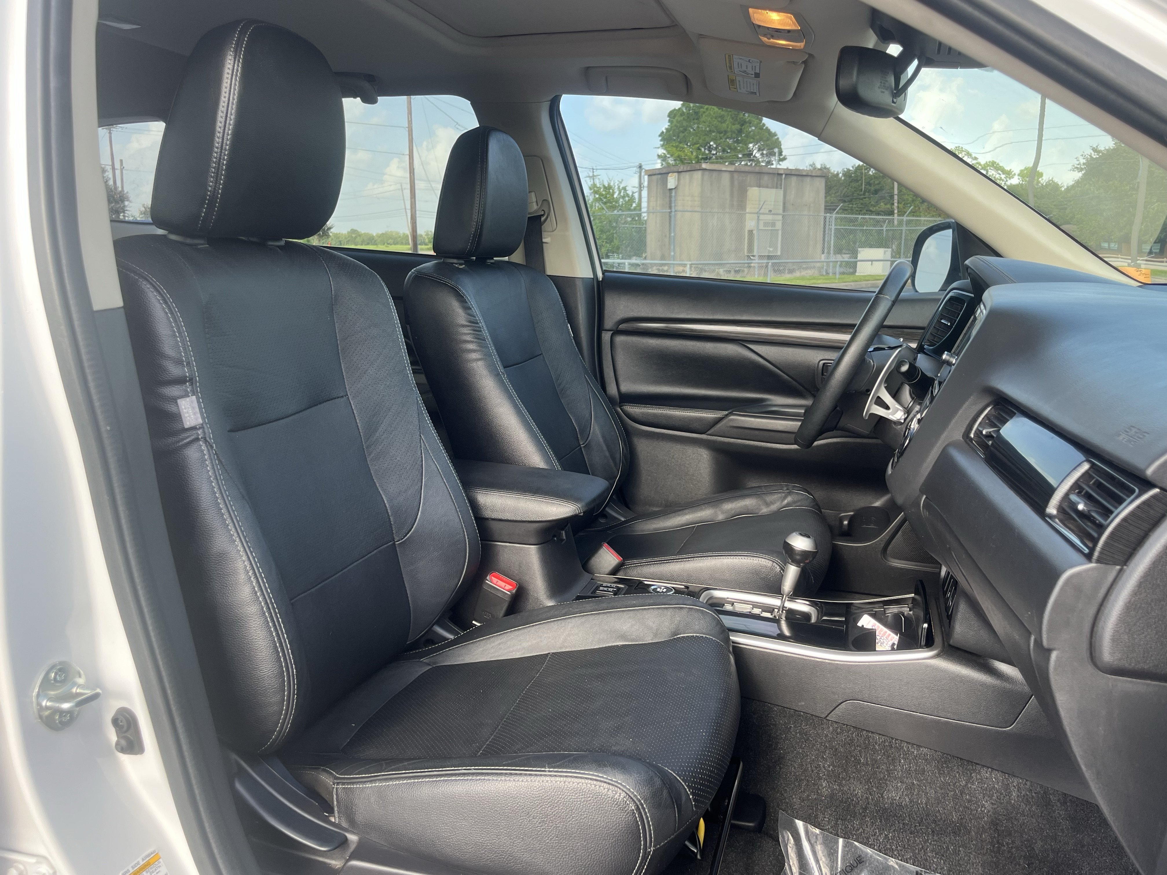 Used 2018 Mitsubishi Outlander GT AWD/4WD image 31