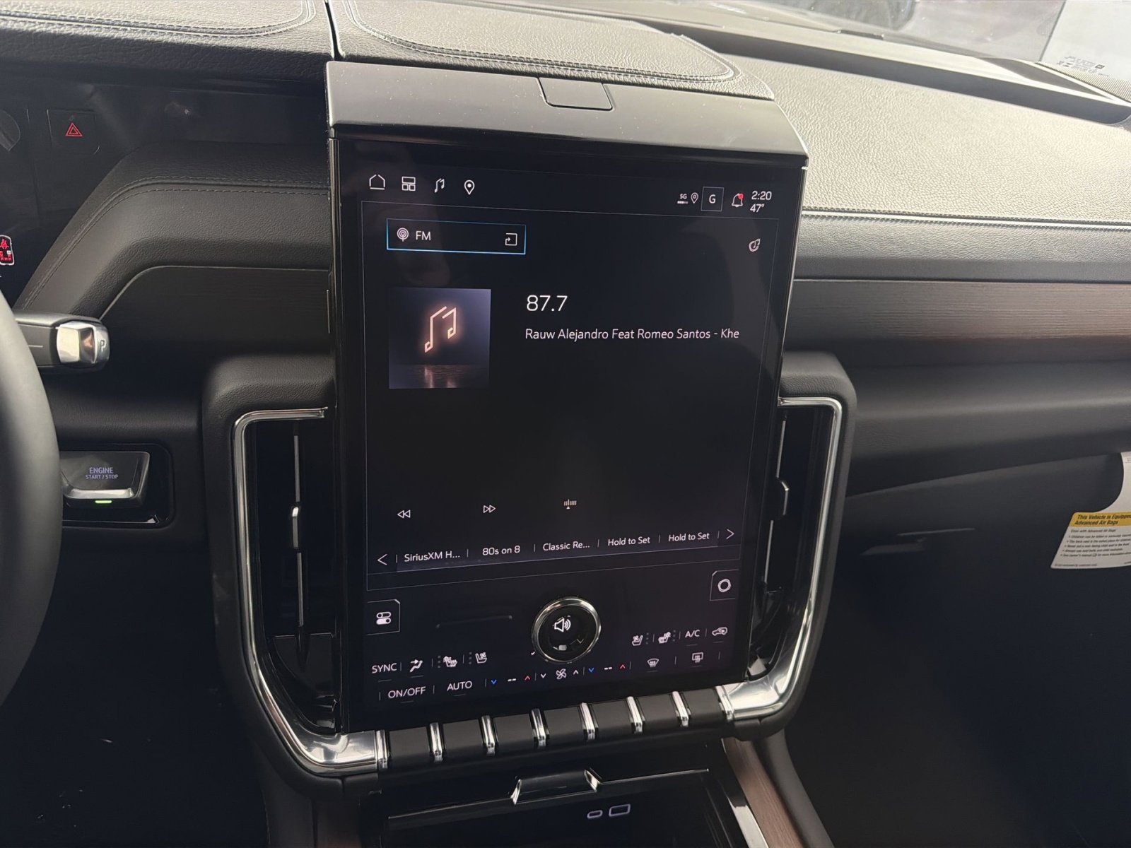 New 2026 GMC Yukon XL Denali w/ Denali Reserve Package image 18