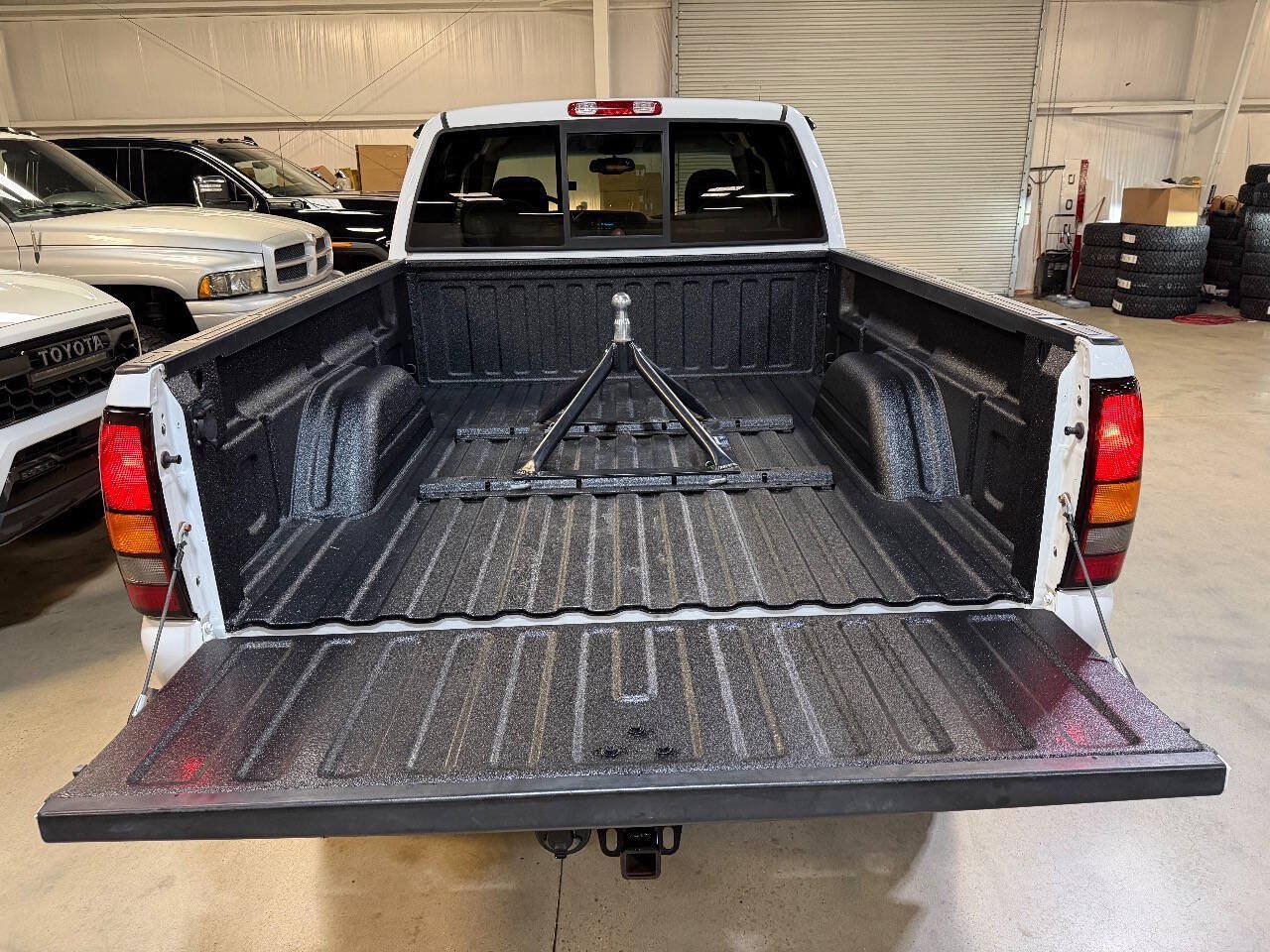 Used 2007 GMC Sierra 2500 SLE w/ Heavy-Duty Power Package RWD image 8