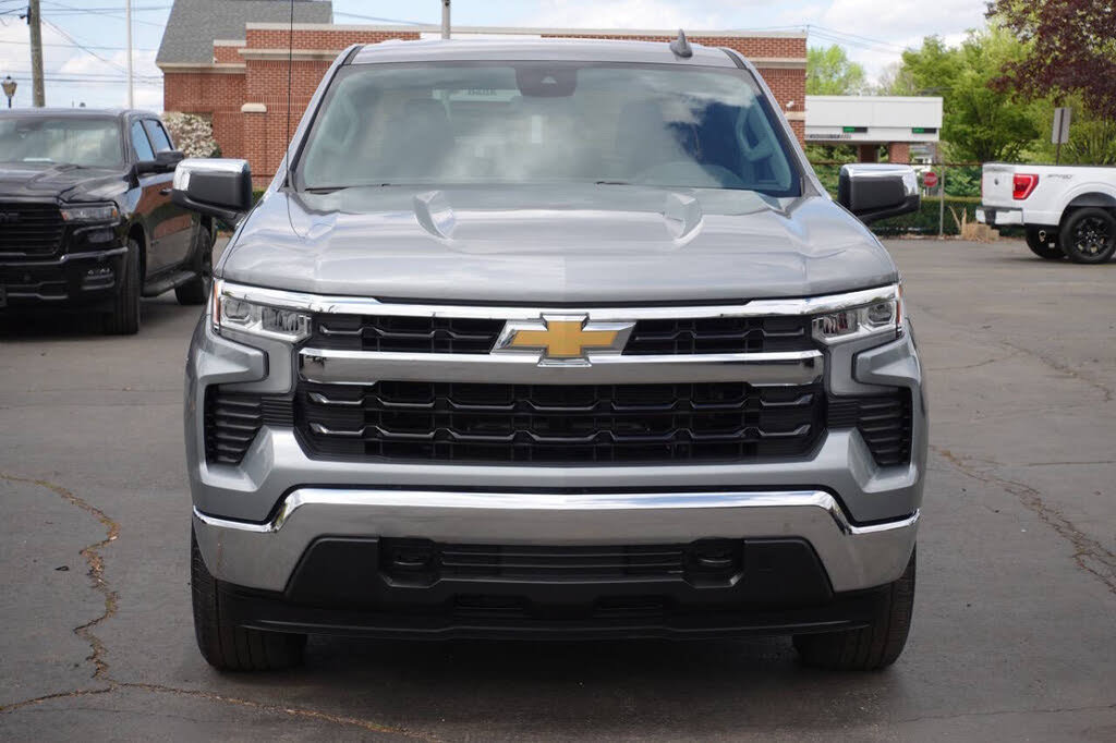 Used 2023 Chevrolet Silverado 1500 LT AWD/4WD image 7