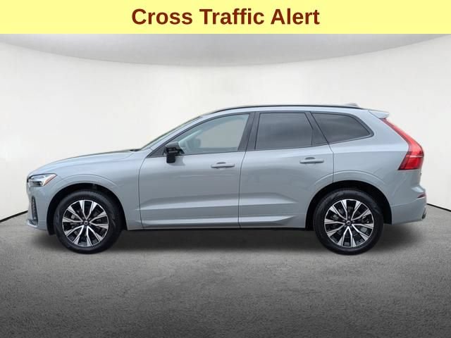 Used 2024 Volvo XC60 B5 Core w/ Protection Package Premier AWD/4WD image 9
