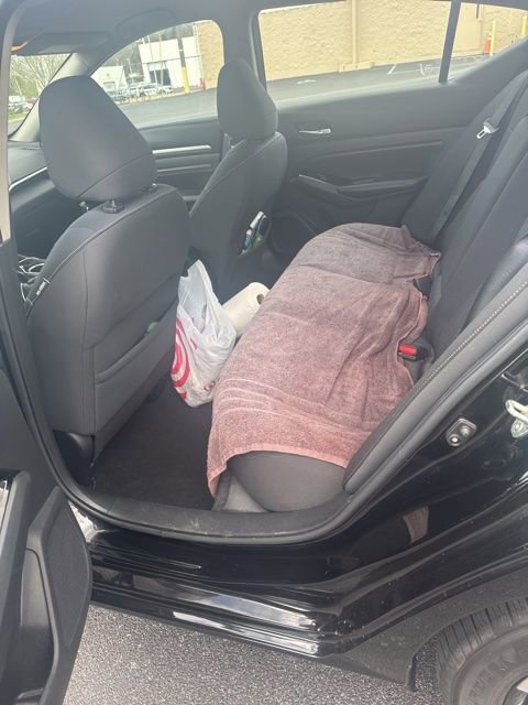 Used 2021 Nissan Altima 2.5 SV image 8