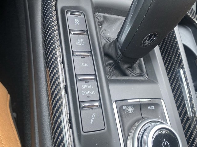 New 2024 Maserati Levante Trofeo image 33