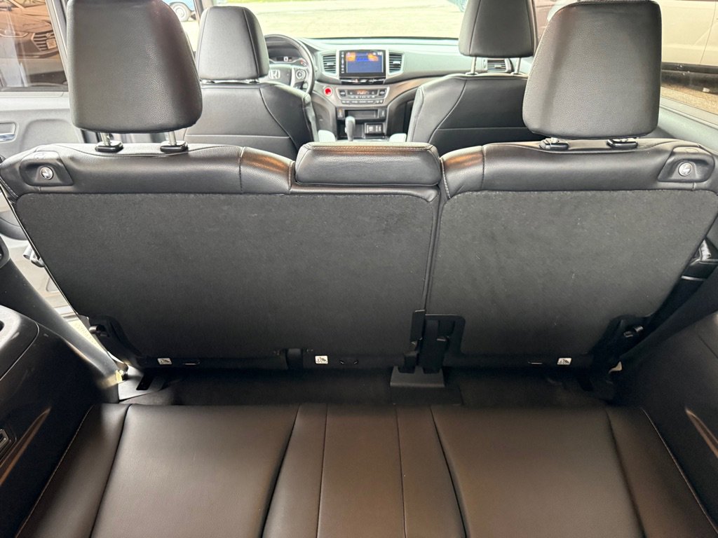 Used 2017 Honda Pilot EX-L image 18