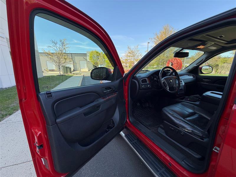 Used 2011 Chevrolet Silverado 1500 LTZ w/ LTZ Plus Package image 9