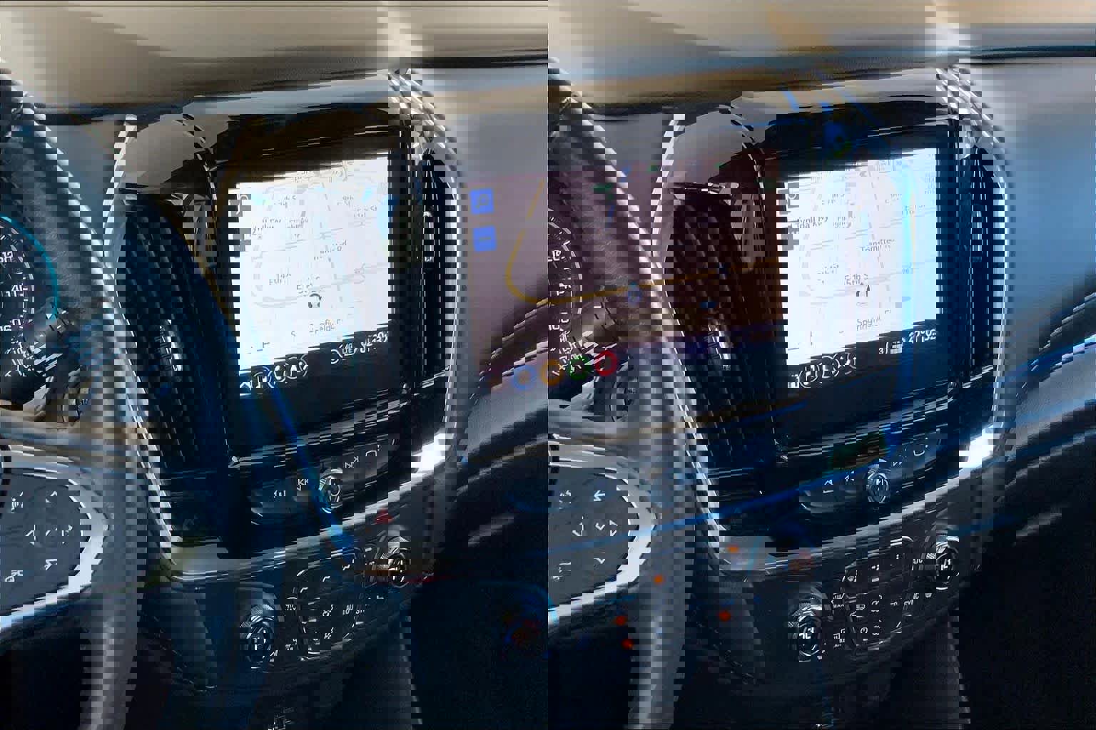 Used 2021 Chevrolet Traverse RS image 7