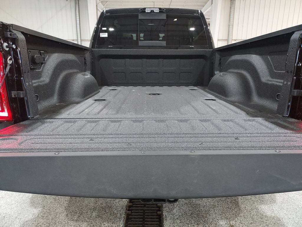 New 2026 RAM 3500 Laramie AWD/4WD image 30