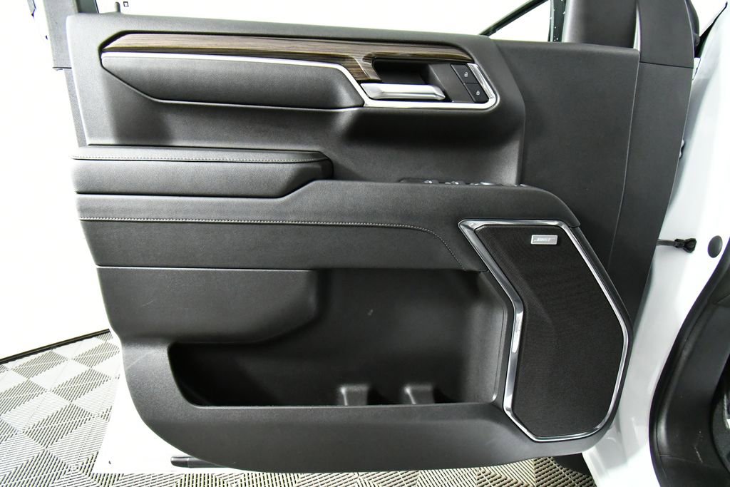 Used 2023 Chevrolet Silverado 1500 RST w/ Convenience Package II AWD/4WD image 21