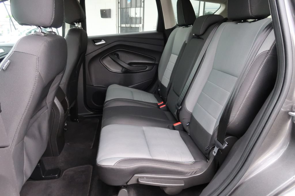 Used 2016 Ford Escape SE FWD image 7