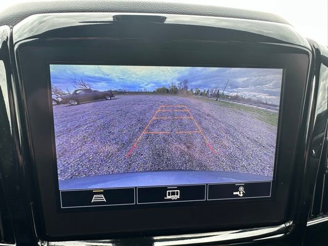 Used 2023 Chevrolet Traverse LT FWD image 43