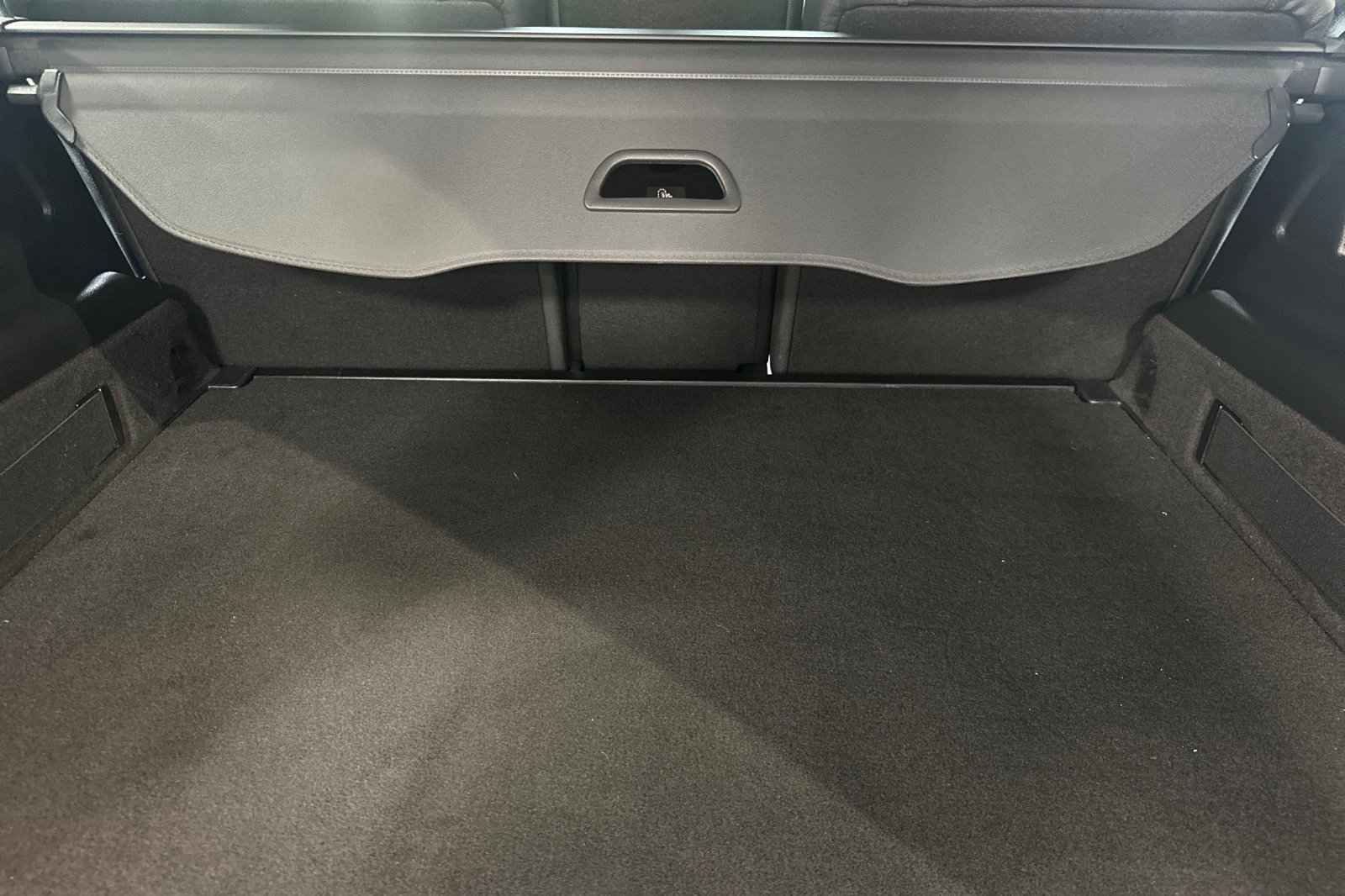 Used 2023 Mercedes-Benz GLB 250 4MATIC image 33