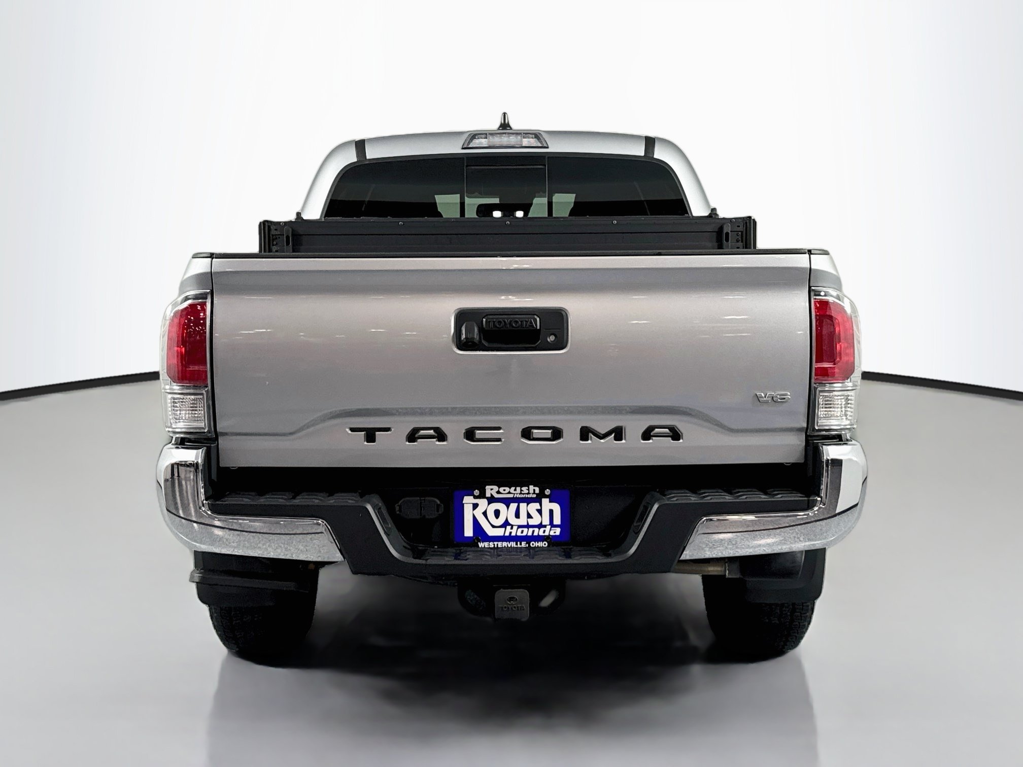 Used 2023 Toyota Tacoma TRD Off-Road AWD/4WD image 6
