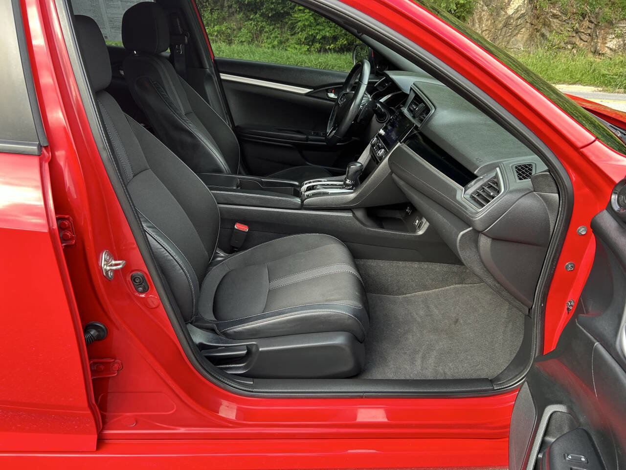 Used 2020 Honda Civic Sport image 22