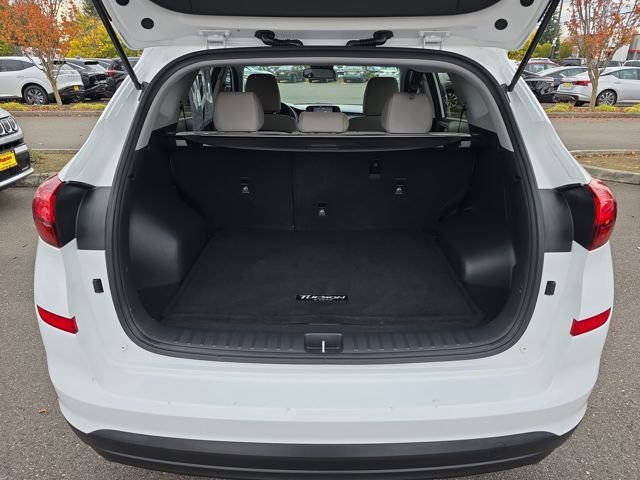 Used 2019 Hyundai Tucson SE image 12