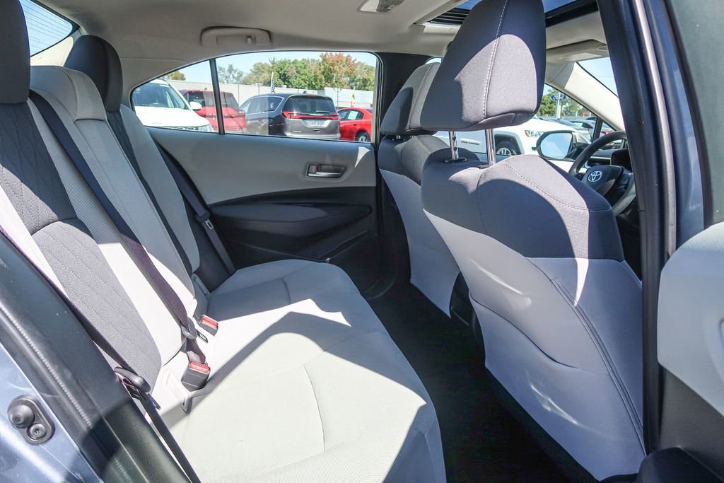 Used 2020 Toyota Corolla LE w/ LE Premium Package image 17