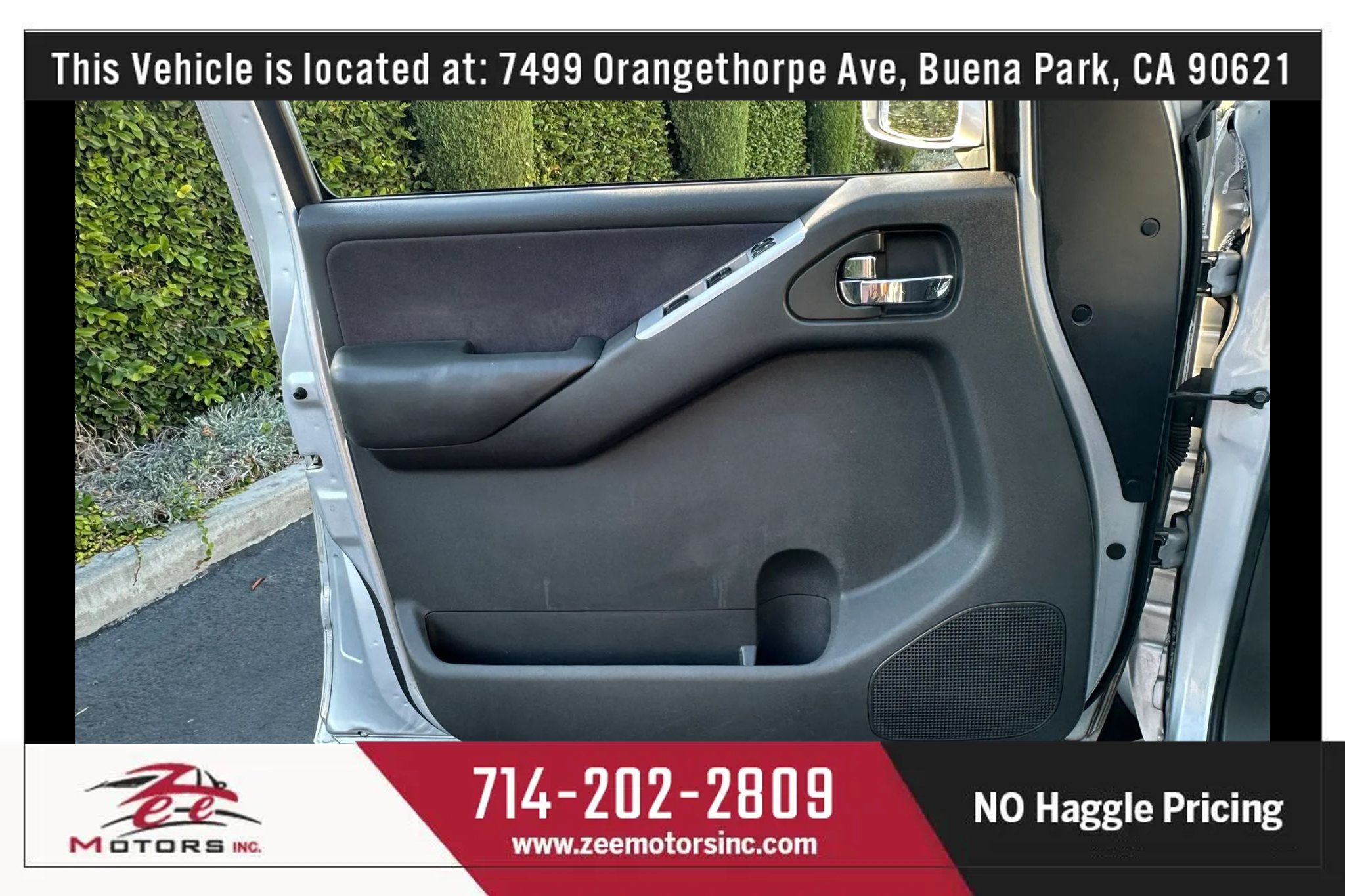 Used 2011 Nissan Pathfinder SV RWD image 42