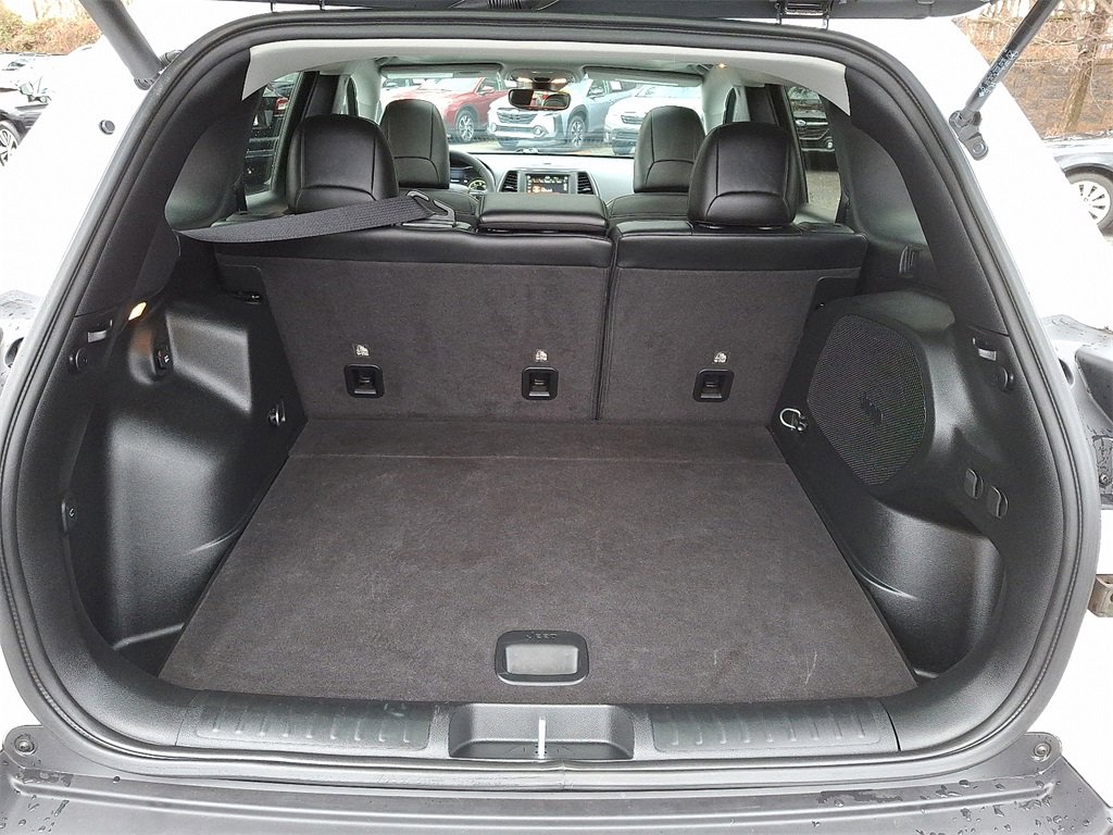 Used 2023 Jeep Cherokee Altitude Lux w/ Lux Elite Package image 31