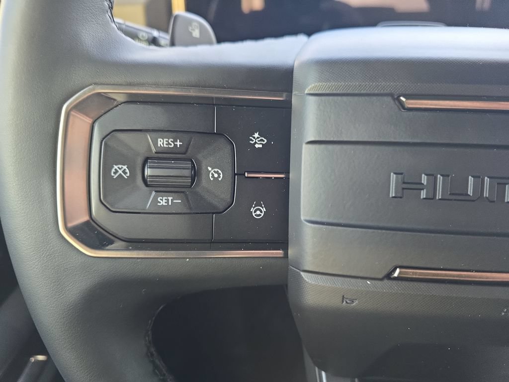 Used 2025 GMC Hummer EV 2X AWD/4WD image 18