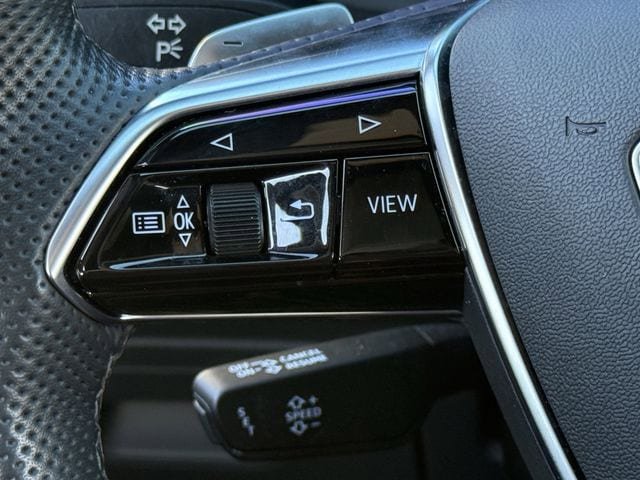 Used 2022 Audi S6 Premium Plus image 12