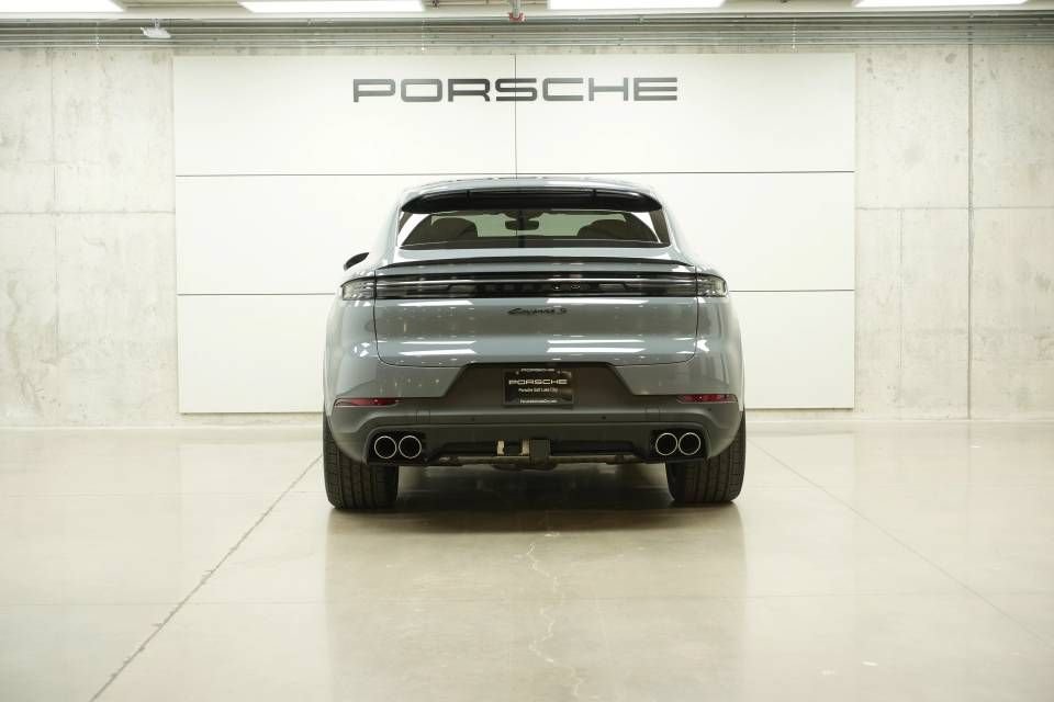 New 2026 Porsche Cayenne S AWD/4WD image 6