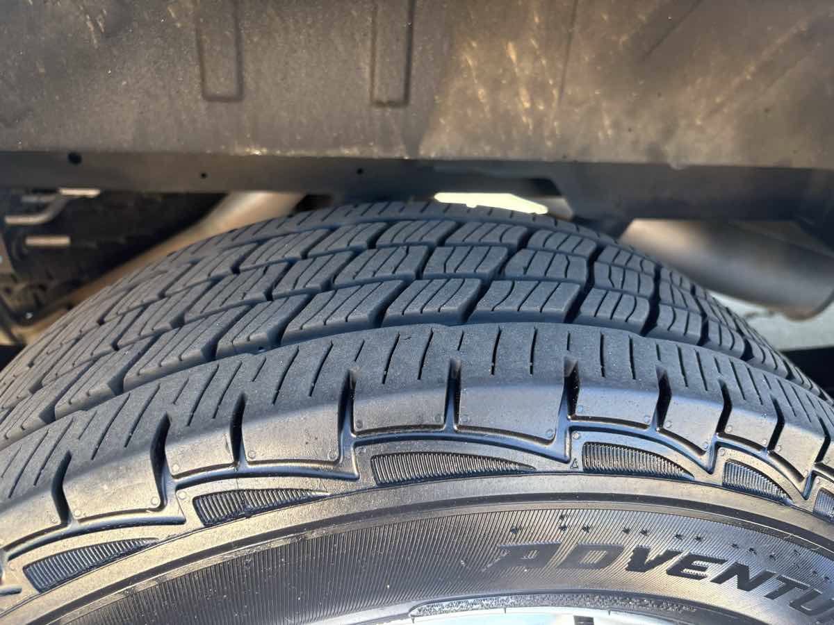 Used 2024 Ford Transit 250 148 Medium Roof Extended AWD image 27