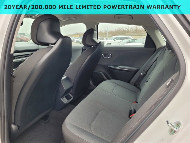 New 2025 Kia K4 LX image 6