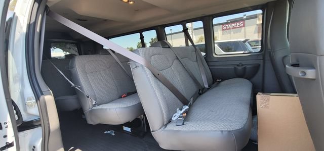 New 2026 Chevrolet Express 3500 LT w/ LT Preferred Equipment Group RWD image 17