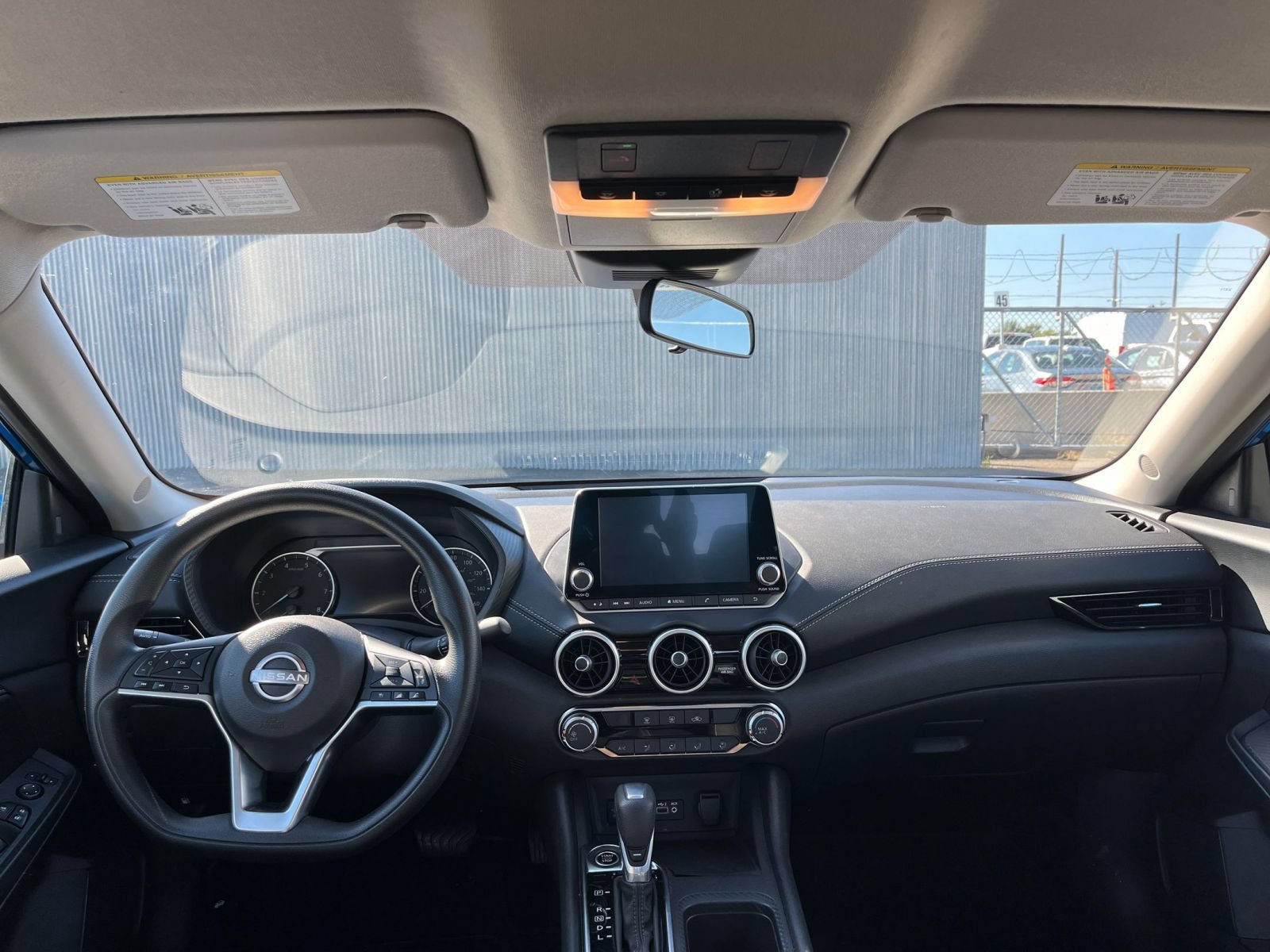 Used 2025 Nissan Sentra SV FWD image 31
