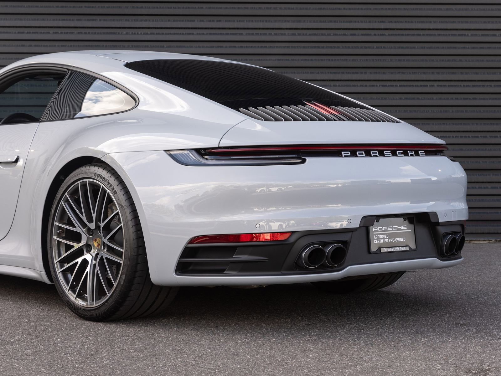 Certified 2024 Porsche 911 Carrera image 11