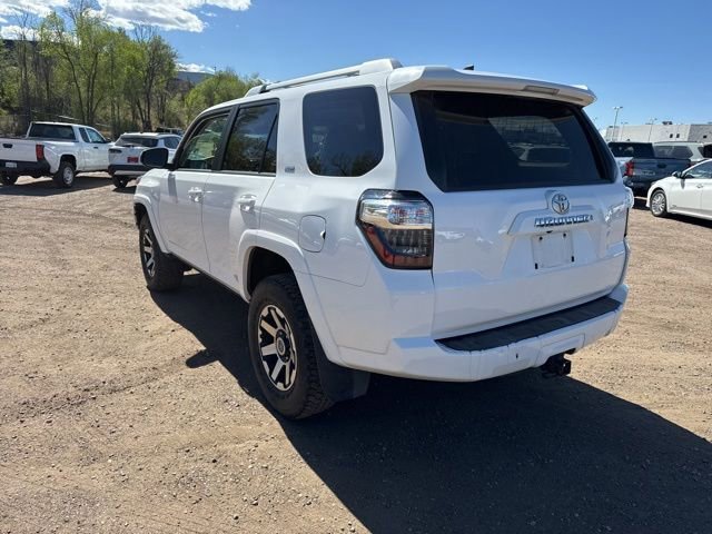 Used 2018 Toyota 4Runner SR5 image 3