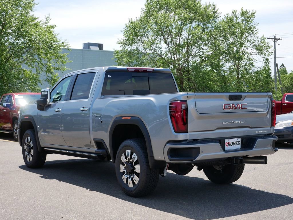 New 2026 GMC Sierra 3500 Denali w/ Denali Reserve Package AWD/4WD image 3
