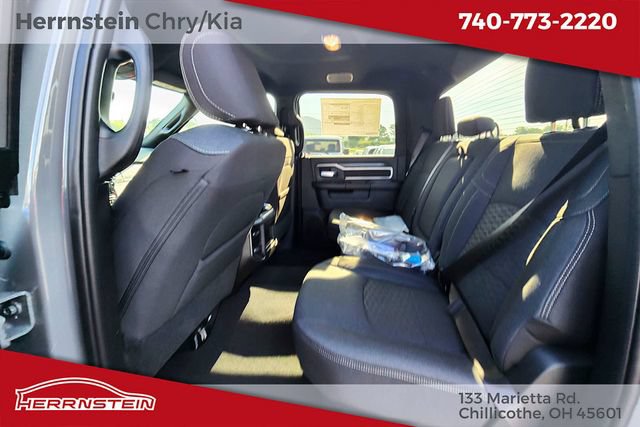New 2027 RAM 2500 Big Horn AWD/4WD image 24