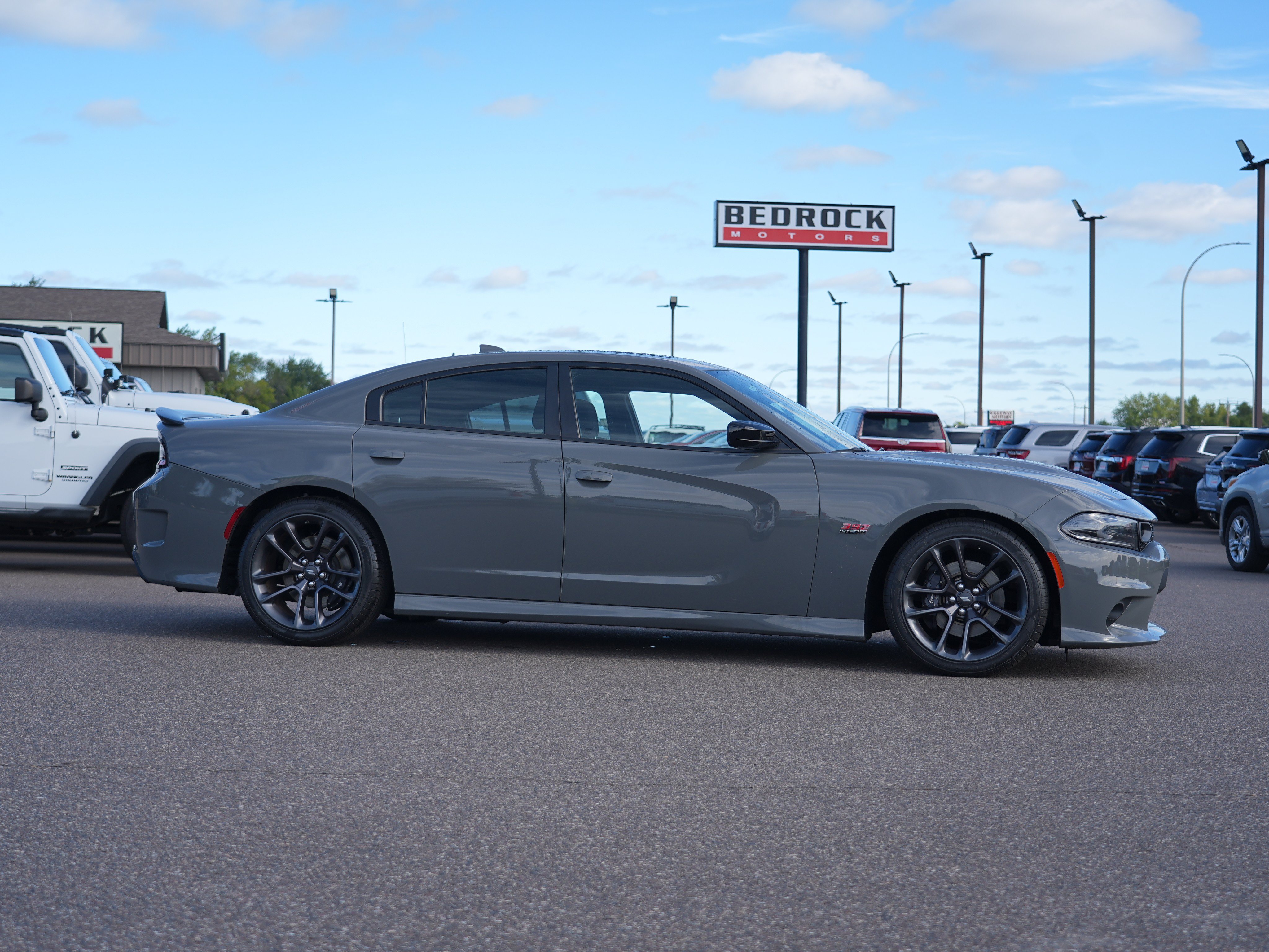 Used 2023 Dodge Charger Scat Pack w/ Technology Group RWD image 2