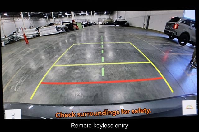 Used 2025 Toyota Camry XLE FWD image 6