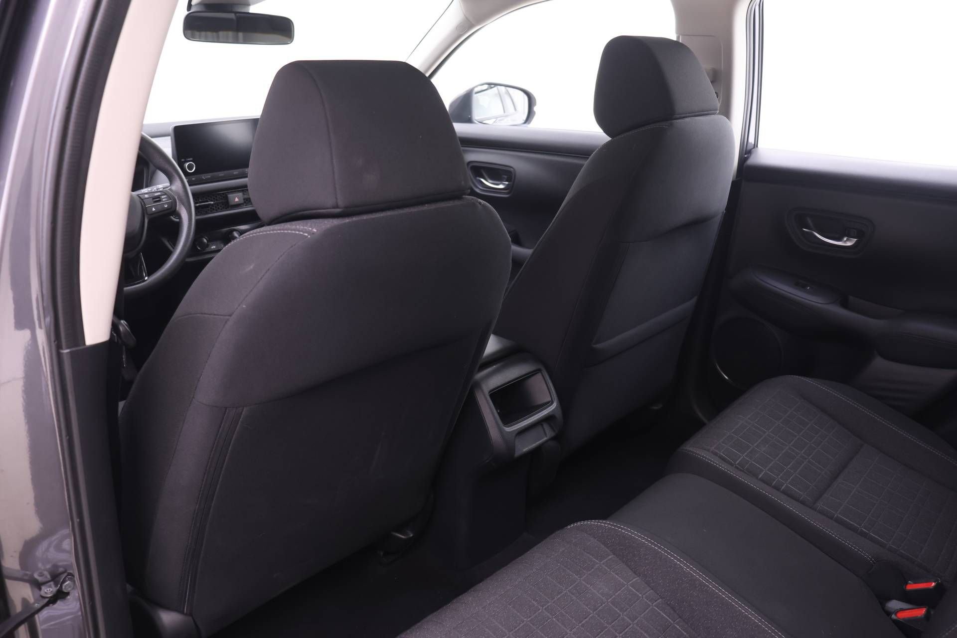 Certified 2023 Honda HR-V LX image 12
