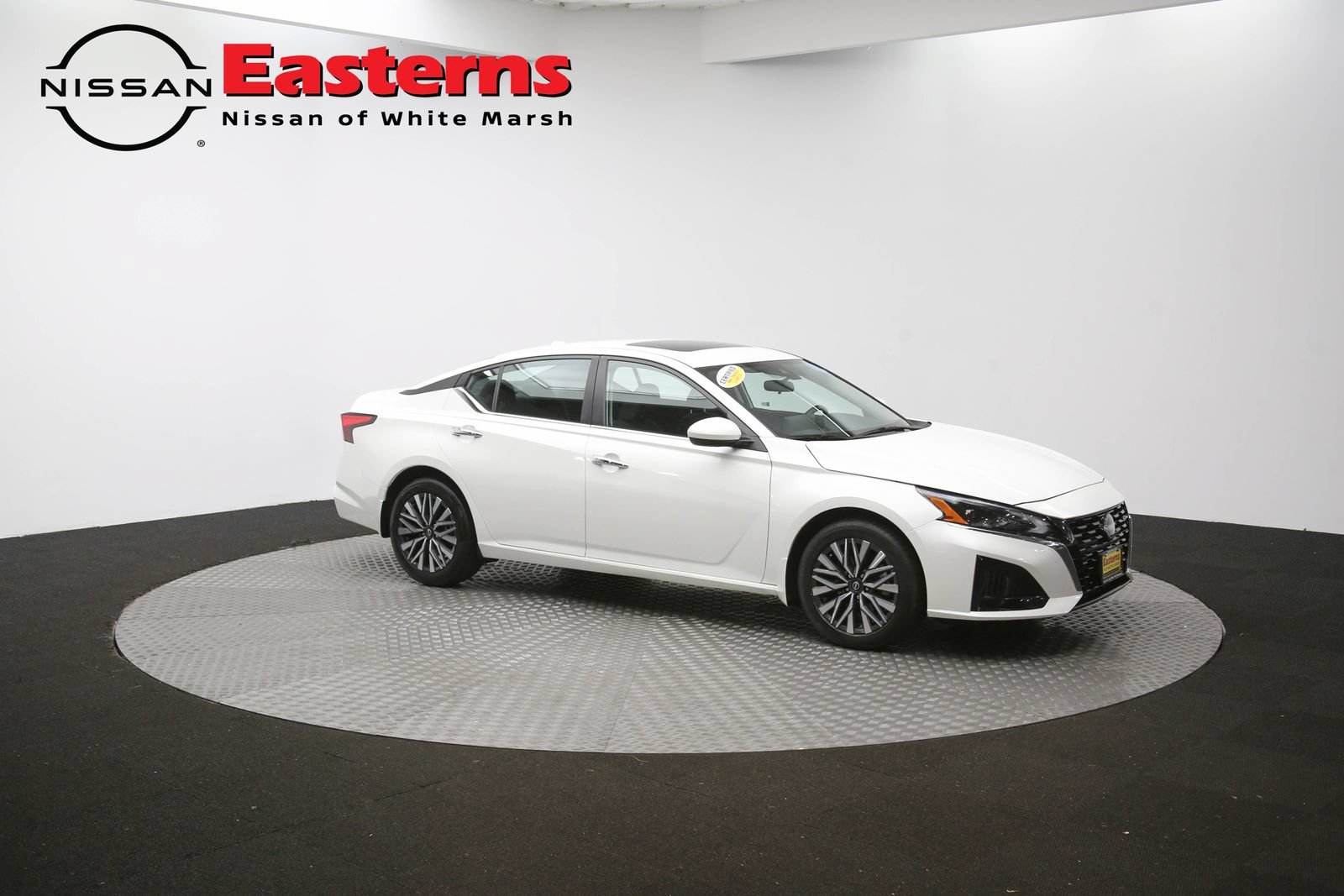 Used 2024 Nissan Altima 2.5 SV w/ SV Premium Package AWD/4WD image 47