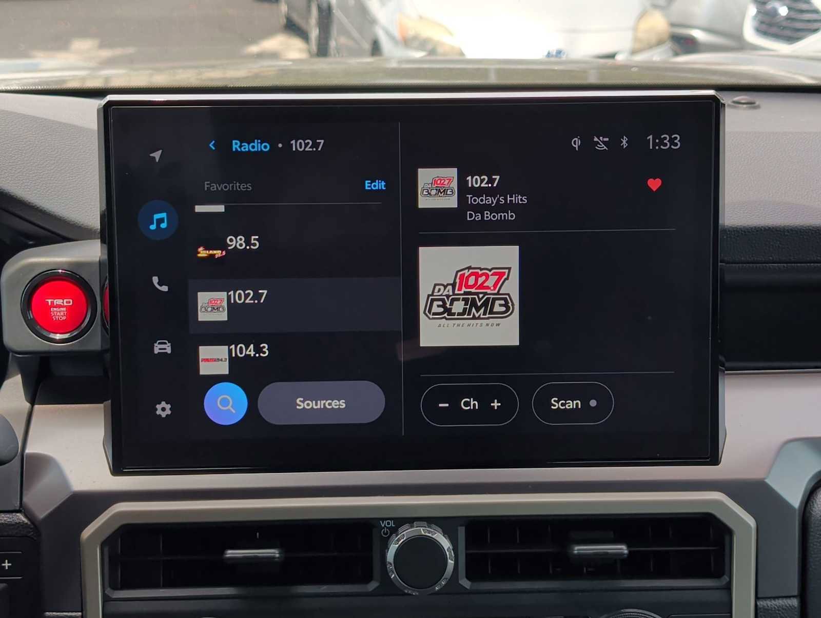 Used 2024 Toyota Tacoma TRD Off-Road AWD/4WD image 12