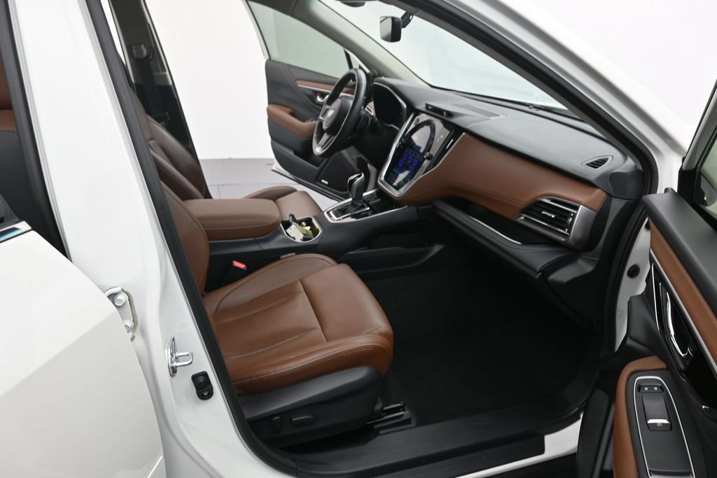 Used 2022 Subaru Outback Touring XT AWD/4WD image 24