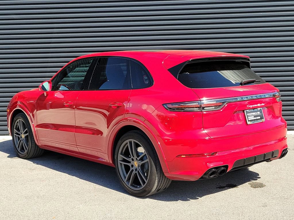 Certified 2022 Porsche Cayenne Turbo image 3