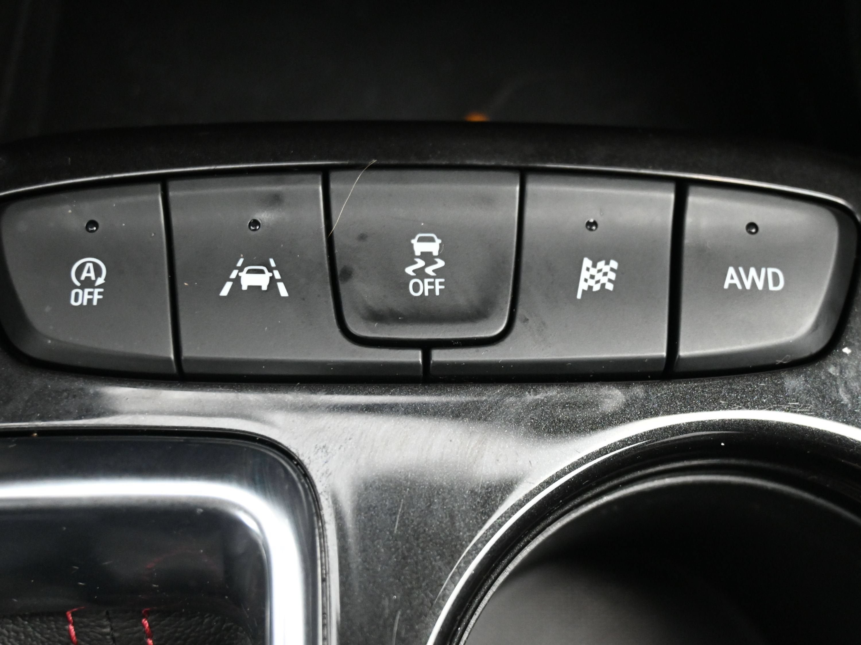 Used 2024 Chevrolet TrailBlazer RS w/ Convenience Package AWD/4WD image 19
