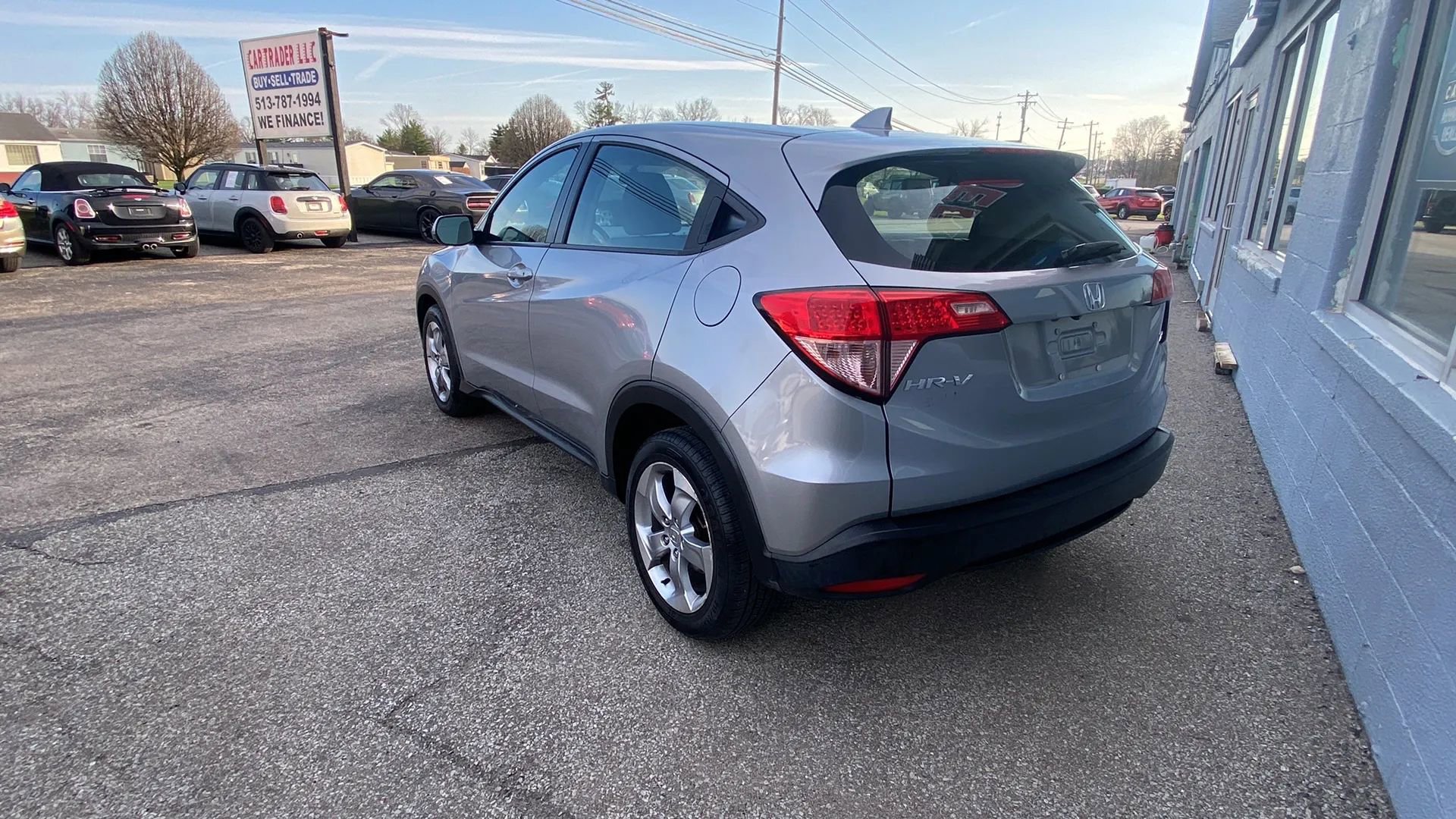Used 2017 Honda HR-V LX image 6