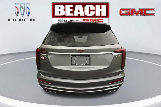 Used 2024 Cadillac XT6 Premium Luxury w/ Technology Package FWD image 4