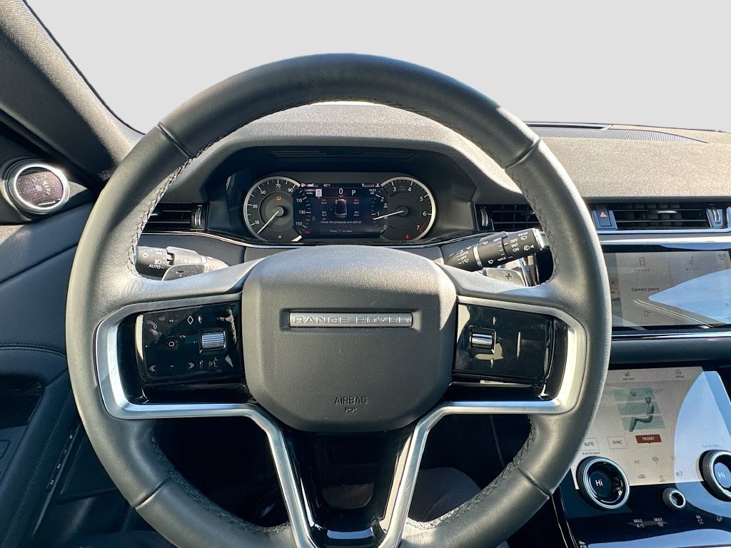 Used 2023 Land Rover Range Rover Evoque R-Dynamic SE AWD/4WD image 11