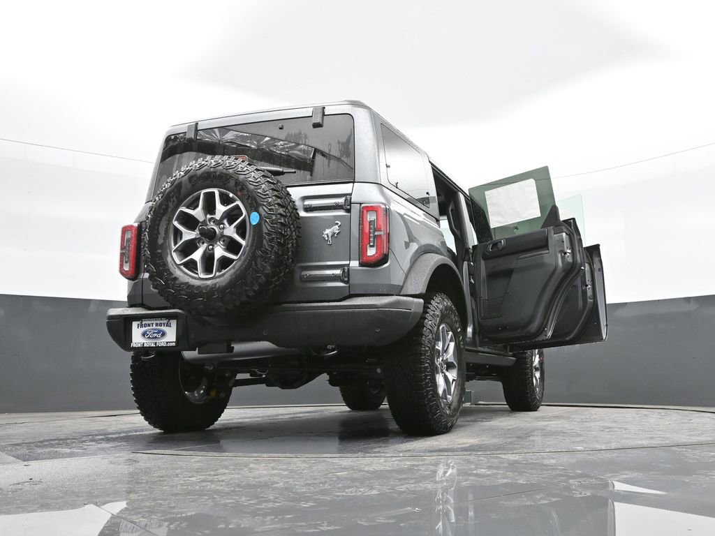 New 2025 Ford Bronco Badlands image 56
